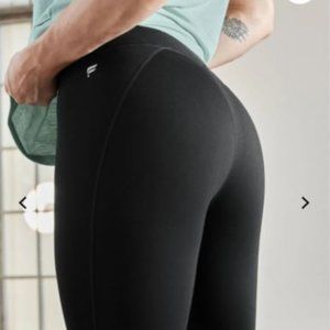 NWT Fabletics Define High-Waisted 7/8 Legging